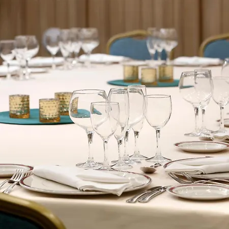 Отель Hcc Montblanc Барселона