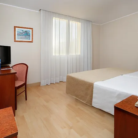 Hcc Montblanc Hotel Barcelona