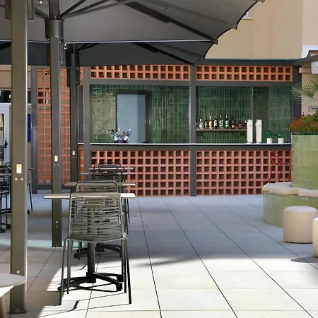 Hcc Montblanc 3* Барселона