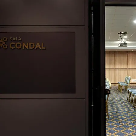 Hotel Hcc Montblanc 3*