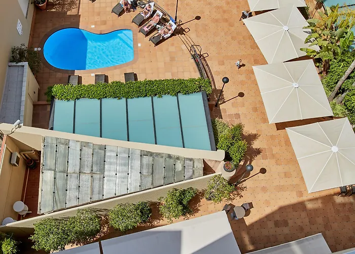 Hcc Montblanc 3* Барселона