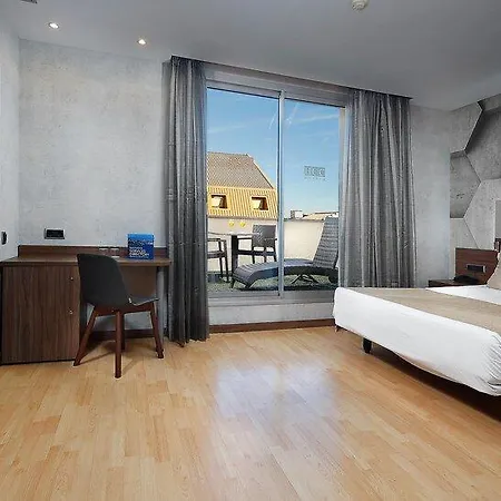 Hcc Montblanc 3* Barcellona