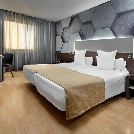 Hotel Hcc Montblanc 3*