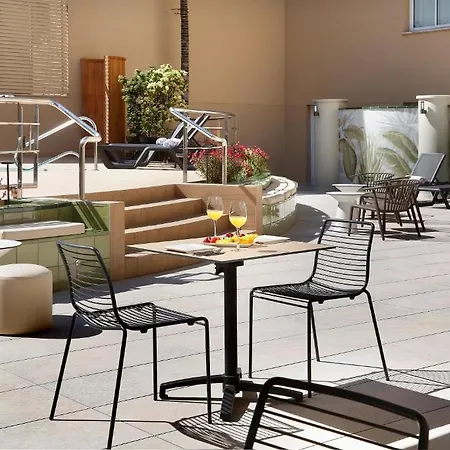 Hcc Montblanc Hotell Barcelona