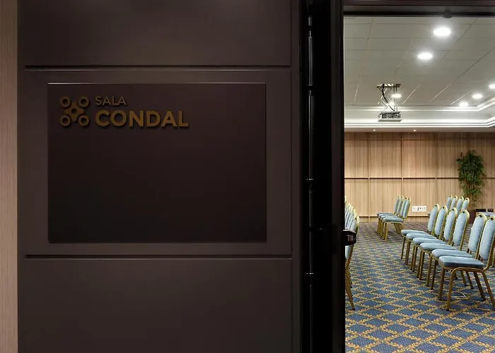 Hotel Hcc Montblanc 3*